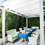 Hotel Majestic 4*