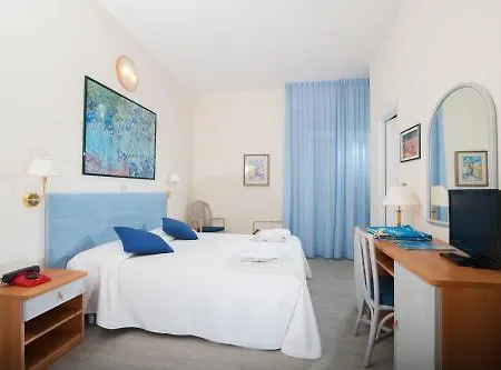 Majestic Hotell 4*