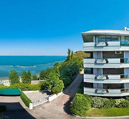 Szálloda Majestic Gabicce Mare