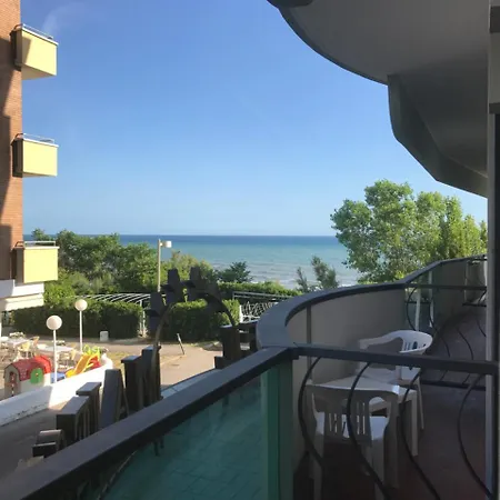 Majestic Otel 4*