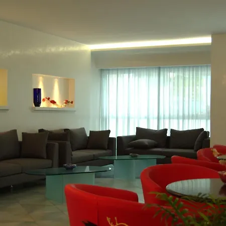 Majestic Отель 4*